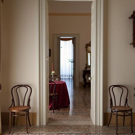 Palazzo Pio Apartment Lecce Extérieur photo