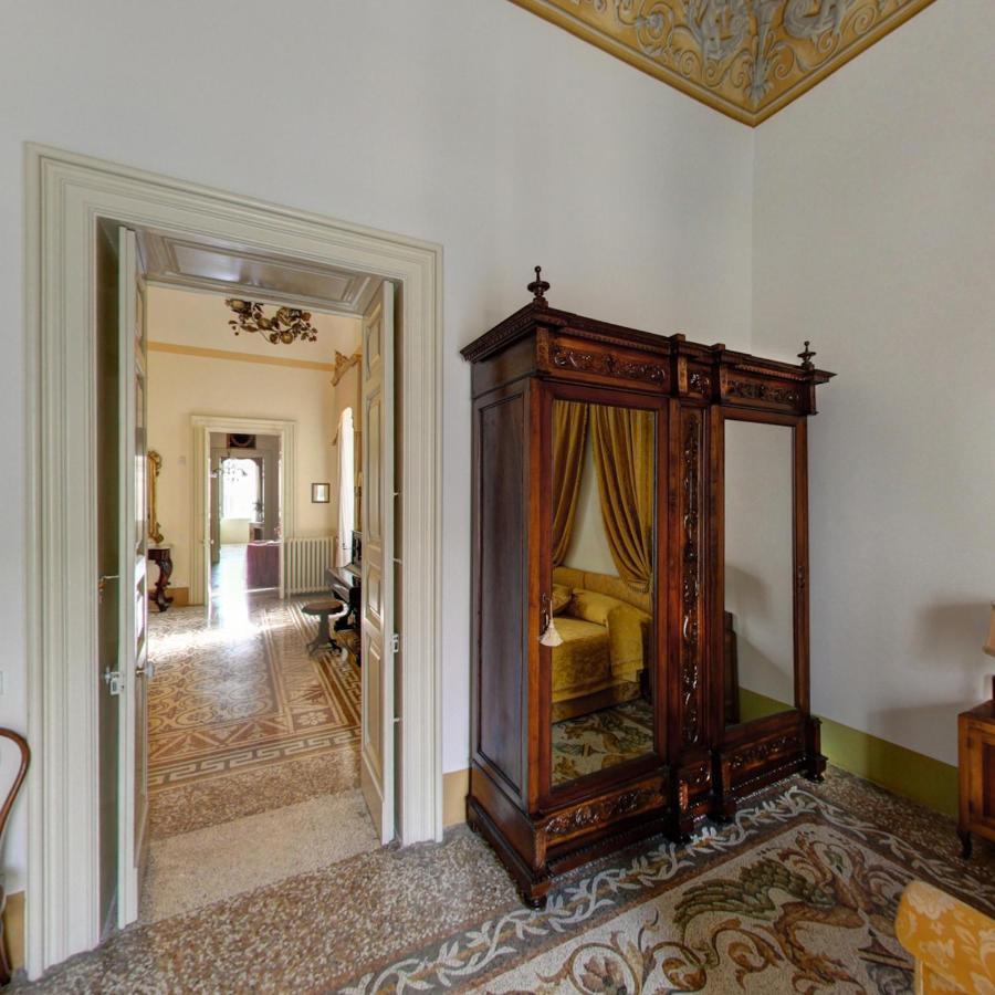 Palazzo Pio Apartment Lecce Extérieur photo